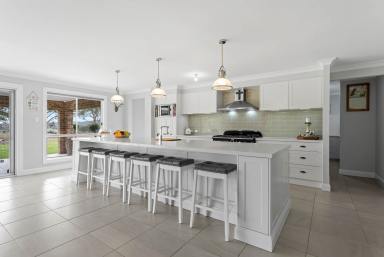 Lifestyle Auction - NSW - Goulburn - 2580 - Exquisite Off-Grid Country Estate  (Image 2)