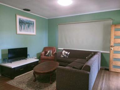 Unit For Lease - NSW - Forster - 2428 - Furnished Two Bedroom Unit (Image 2)