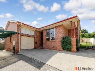 House For Sale - NSW - Denhams Beach - 2536 - Comfort & Secure with Coastal Convenience  (Image 2)