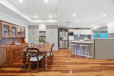 House For Sale - WA - Kardinya - 6163 - A Lift in Lifestyle!  (Image 2)