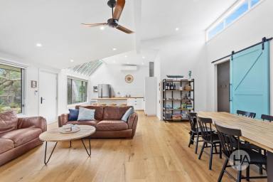 House For Sale - VIC - Somers - 3927 - Seaside Living, Perfected (Image 2)