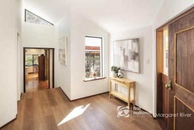 House For Sale - WA - Margaret River - 6285 - WILDLIFE SANCTUARY / SPACIOUS FAMILY RETREAT  (Image 2)