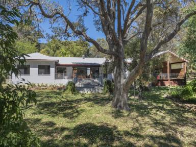 House For Sale - WA - Margaret River - 6285 - WILDLIFE SANCTUARY / SPACIOUS FAMILY RETREAT  (Image 2)