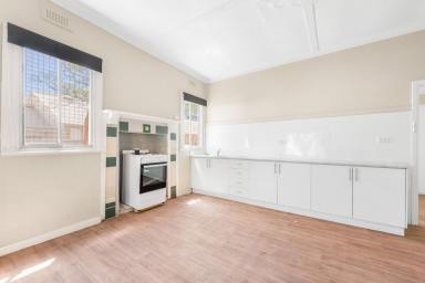 House For Sale - NSW - Dareton - 2717 - INVESTMENT OPPORTUNITY  (Image 2)