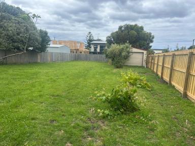 Residential Block For Sale - VIC - Apollo Bay - 3233 - For sale - 600m2 Allotment with ocean views  (Image 2)