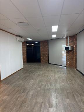 Office(s) For Lease - VIC - Mildura - 3500 - Office Space for Lease – Convenient Central Location  (Image 2)