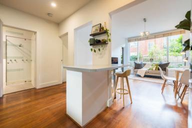 Apartment Sold - VIC - Hawthorn East - 3123 - Light-Filled Boutique Apartment in Prime Hawthorn East Location  (Image 2)