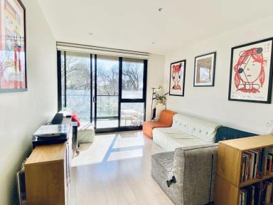 Apartment Leased - VIC - Brunswick East - 3057 - Park view, sunny, quiet, fully furnished apt in Brunswick East  (Image 2)