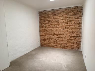 Unit For Lease - NSW - Cooma - 2630 - 8 / 108 Commissioner Street, Cooma  (Image 2)