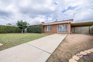 House For Sale - NSW - Dubbo - 2830 - Convenient Affordable Living with Huge shed  (Image 2)
