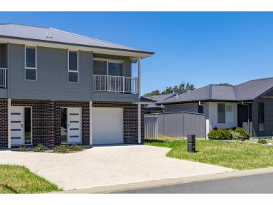 Townhouse For Sale - NSW - Diamond Beach - 2430 - Modern Coastal Living - Brand New Townhouse Near the Beach  (Image 2)