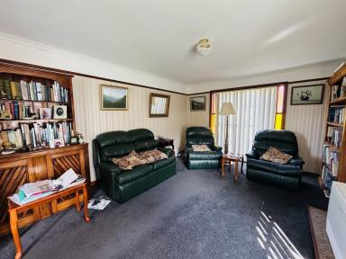 House For Sale - TAS - Acton - 7320 - Parklike Setting (Image 2)