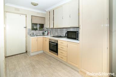 House For Lease - NSW - Wagga Wagga - 2650 - UNIT LIVING  (Image 2)