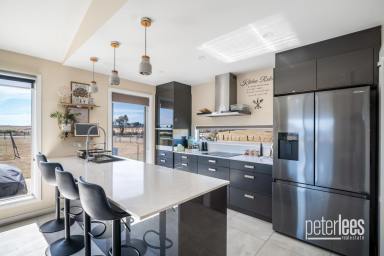 House For Sale - TAS - George Town - 7253 - Space, Sunshine & Modern Comfort  (Image 2)