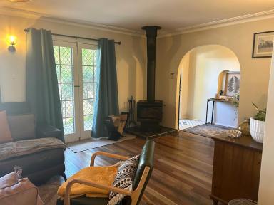 House For Sale - NSW - Dorrigo - 2453 - Updated Brick & Tile Home In Kurrajong Street.  (Image 2)