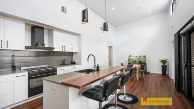 House Sold - NSW - Mudgee - 2850 - EXECUTIVE HOME, IMPRESSIVE FEATURES, PANORAMIC VIEWS  (Image 2)