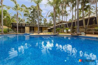 House For Sale - NSW - North Batemans Bay - 2536 - Over 55's Permanent Living - Pet Friendly - Live Here 365 Days a Year!  (Image 2)