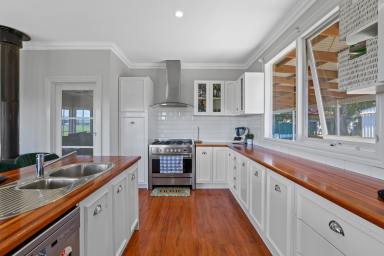 House For Sale - VIC - Neerim East - 3831 - Tranquility  (Image 2)