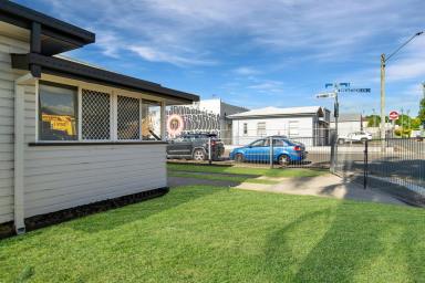 Office(s) For Lease - QLD - South Toowoomba - 4350 - 145 sqm. Stand Alone Mixed Use Commercial with High Exposure  (Image 2)