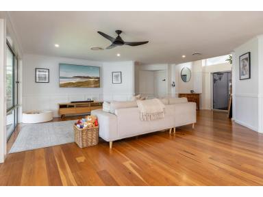 House For Sale - NSW - Tallwoods Village - 2430 - Stylish Family Home with Office, Pool & Amazing Entertaining on flat 1,016 sqm approx Block  (Image 2)