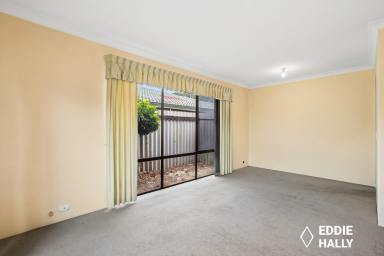 House For Sale - WA - Yangebup - 6164 - All You Need Is Love......  (Image 2)