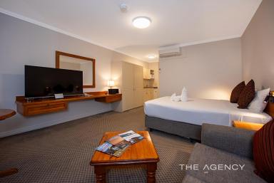Unit For Sale - WA - Broadwater - 6280 - Resort-Style Studio Investment in the Beautiful South West!  (Image 2)