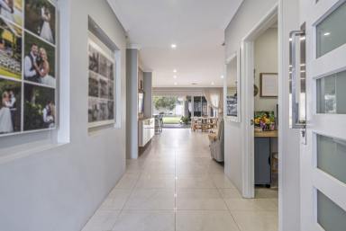 House For Sale - WA - Golden Bay - 6174 - ULTIMATE FAMILY ENTERTAINER  (Image 2)