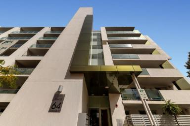 Apartment For Sale - ACT - Belconnen - 2617 - Level 7 Oracle Apartment | Sunny 2-Bed Ensuite with Views & 2 Car Spaces  (Image 2)