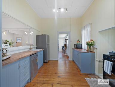 House For Sale - QLD - Laidley - 4341 - Live the Fairytale  (Image 2)