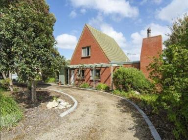 House Leased - SA - Goolwa North - 5214 - Peaceful Living in Goolwa North  (Image 2)