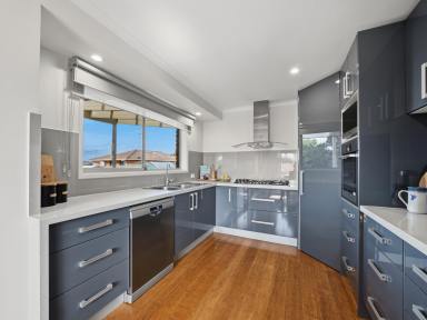 House For Sale - TAS - Midway Point - 7171 - Modern Charm & Coastal Convenience  (Image 2)