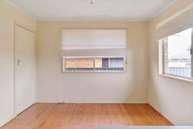 House For Lease - QLD - Harristown - 4350 - Family Home in a Convenient Location  (Image 2)