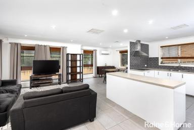 House For Sale - NSW - Kooringal - 2650 - Kooringal Charmer  (Image 2)