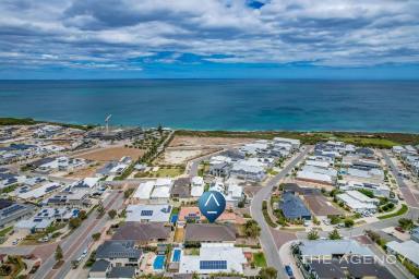 House For Sale - WA - Jindalee - 6036 - Luxurious Coastal Living with Stunning Indian Ocean Views  (Image 2)