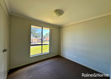 Unit Leased - NSW - Worrigee - 2540 - Modern & Low Maintenance Living in Worrigee  (Image 2)