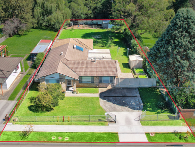 House For Sale - NSW - Moss Vale - 2577 - Family Home & Future Potential, Walk To Town  (Image 2)