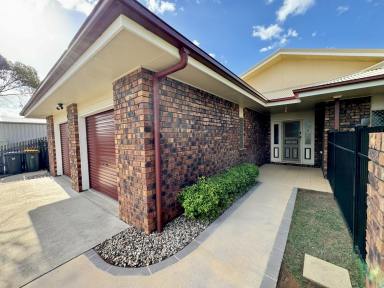 House For Sale - QLD - Chinchilla - 4413 - UNDER CONTRACT - Spacious Family Living with Pool, Studio & Parkland Access  (Image 2)