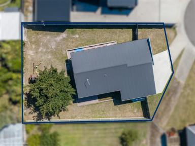 House For Sale - TAS - George Town - 7253 - Near New Build in Great Location!  (Image 2)