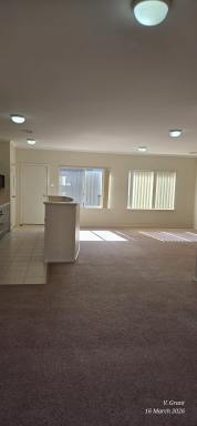 House For Lease - WA - Hopetoun - 6348 - Modern 4 x 2 Family Home  (Image 2)