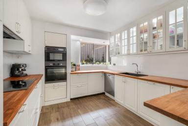 House For Sale - WA - Spearwood - 6163 - Refined Coastal Living on an Elevated 717sqm parcel of land (Image 2)