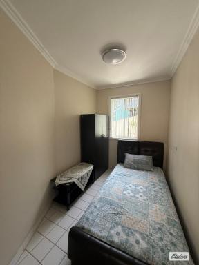 Unit For Lease - NSW - West Wollongong - 2500 - 2 BEDROOM UNIT  (Image 2)