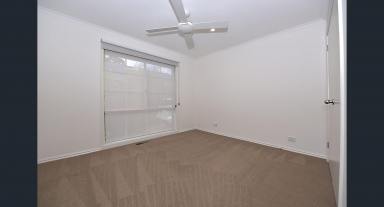 Villa Leased - VIC - Mordialloc - 3195 - LARGE VILLA STYLE HOME | HEART OF MORDIALLOC  (Image 2)