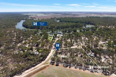 House For Sale - VIC - Echuca - 3564 - Welcome to your Murray River Retreat ! (Image 2)