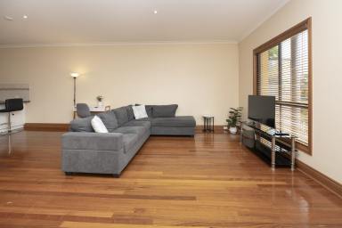 Townhouse For Sale - VIC - Swan Hill - 3585 - 2 Bed 2 Bathroom North Facing Townhouse (Image 2)
