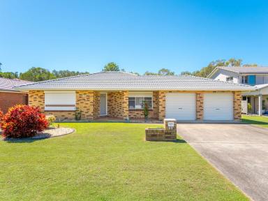 House For Sale - NSW - Evans Head - 2473 - Family Home With Private Pool  (Image 2)