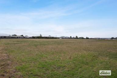 Residential Block For Sale - TAS - Ulverstone - 7315 - DEVELOPMENT OPPORTUNITY  (Image 2)