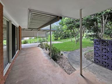 House For Sale - NSW - Kyogle - 2474 - CHARMING 3-BEDROOM BRICK HOME IN GENEVA  (Image 2)