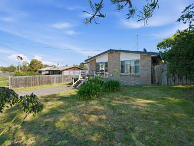 House For Sale - TAS - Carlton - 7173 - A Renovator's Dream in a Coastal Paradise  (Image 2)
