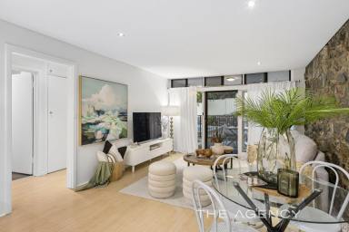 Apartment For Sale - WA - Sorrento - 6020 - Your Private Poolside Hideaway!  (Image 2)