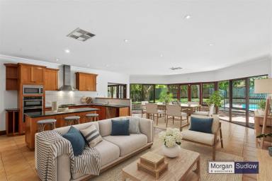 House For Sale - WA - Nedlands - 6009 - Character Family Home with Unlimited Potential  (Image 2)